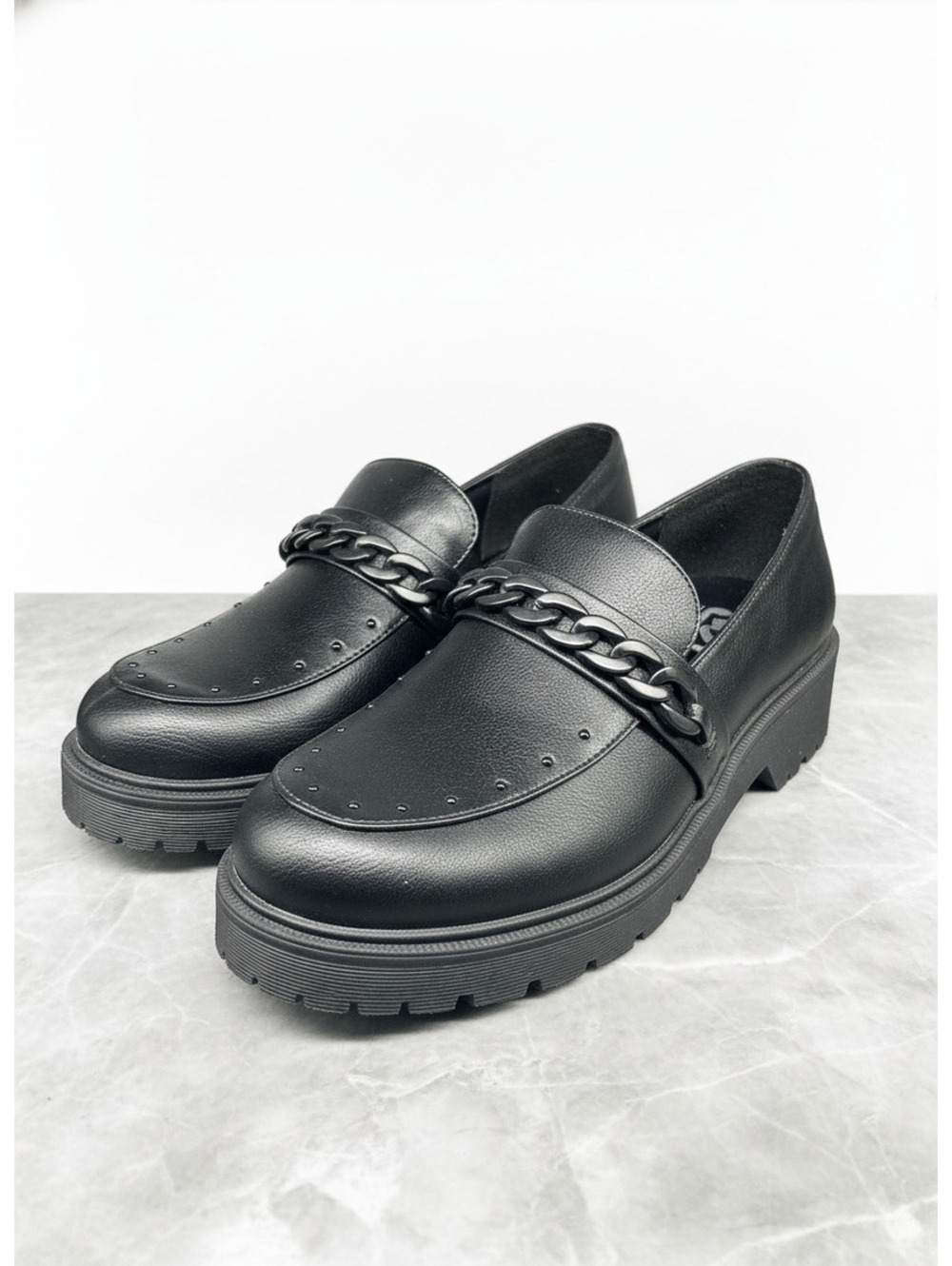 Report Hayden Black Loafers with Chunky Chain Detail